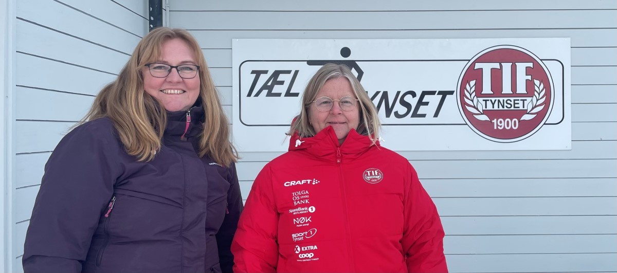 Julie Rismoen (daglig leder) og Grete Horn Sommerseth (kontorleder/HR ansvarlig) i Hairport Frisør AS. FOTO: Jens Petter Larsen