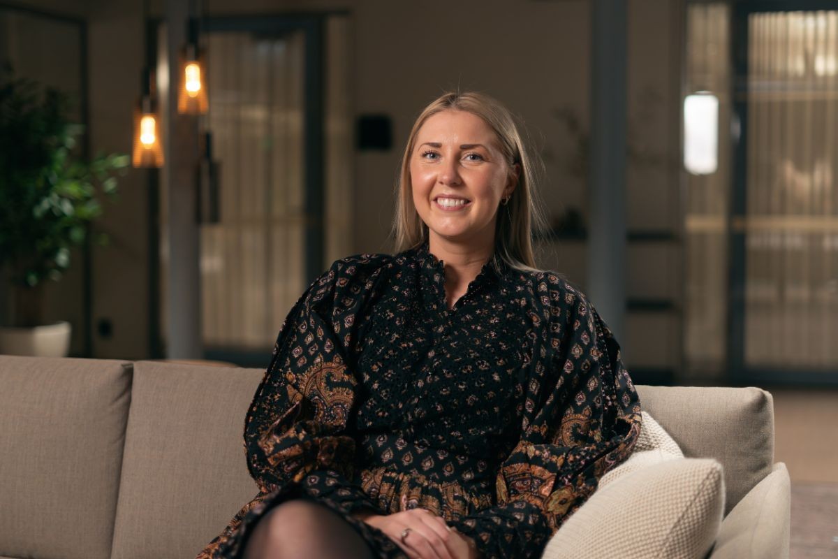 Rådgiver i SpareBank 1 Sør-Norge hjelper med bankbytte