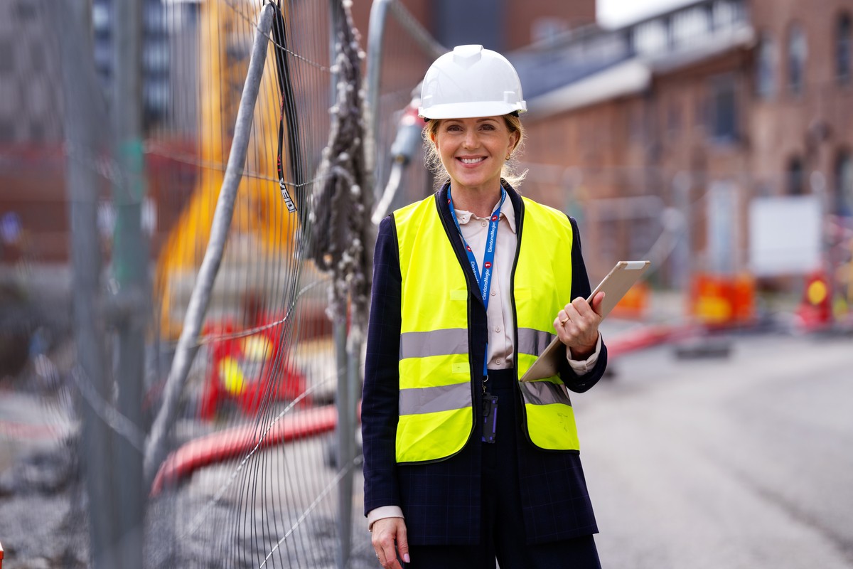 rådgiver i kundemøte. foto.